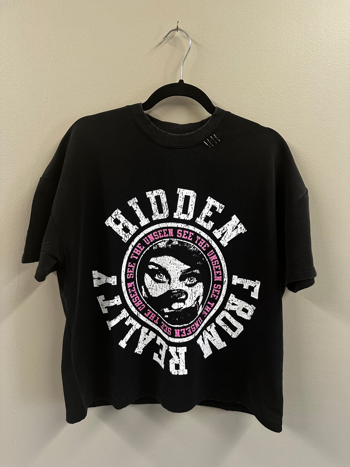 “ Static “ Tee